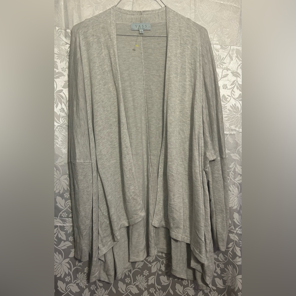 JOAN VASS Light Gray Open Front Asymmetrical Cardigan - Size L.